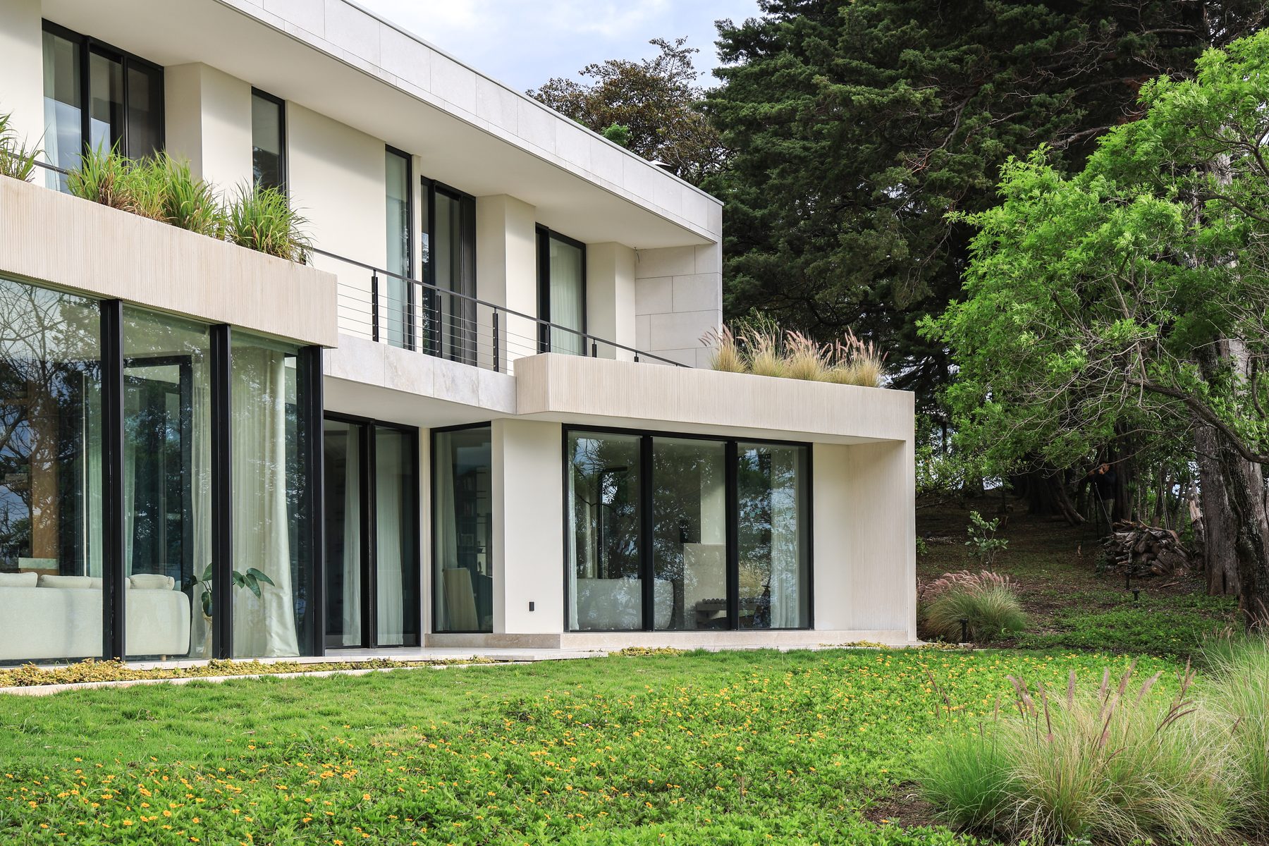 Claro del Bosque — residential architecture, Escazú, Costa Rica